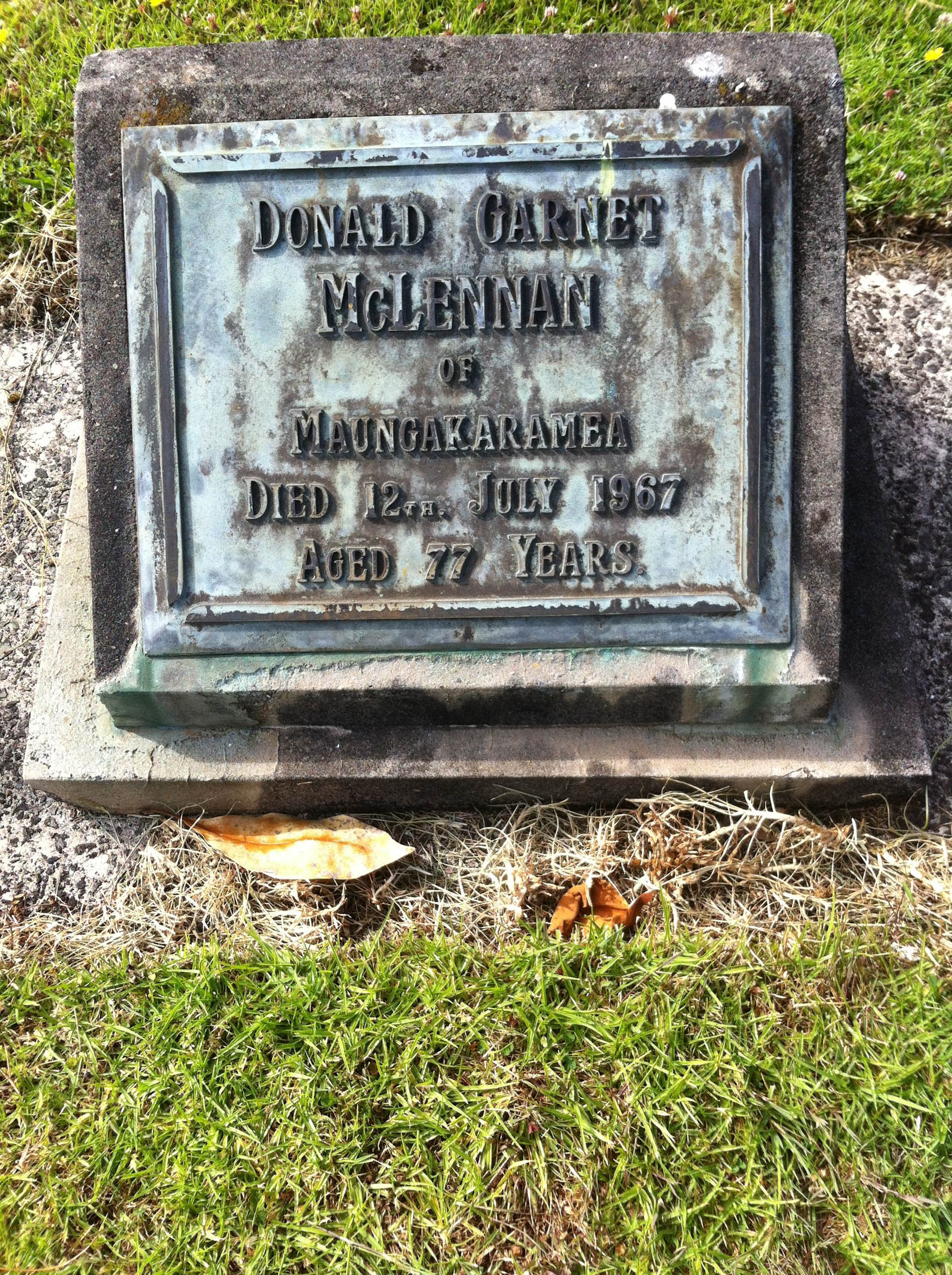 Photo of headstones/Donald Garnet McLennan died 1967 hdstn Whangarei